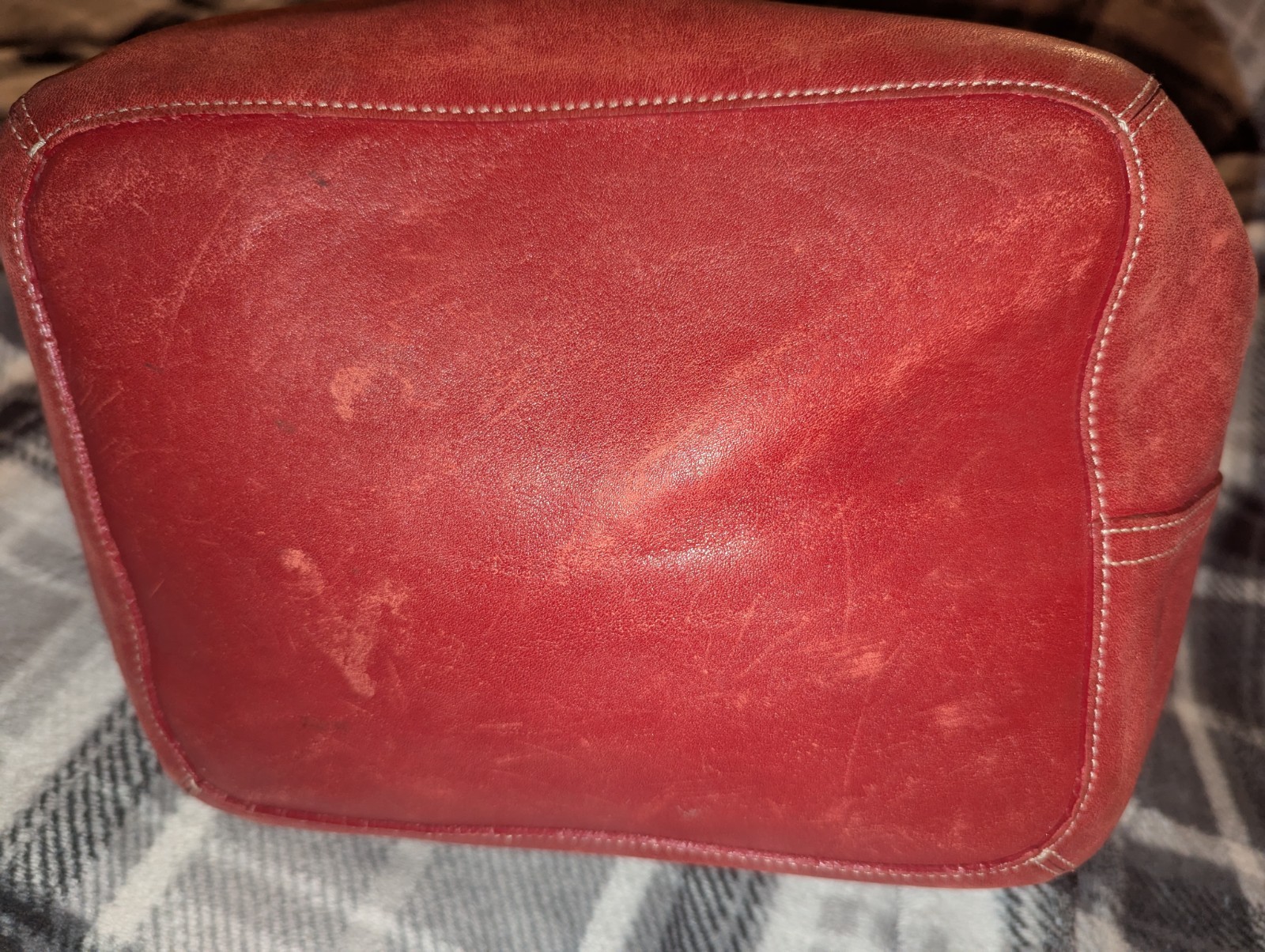 Coach Red Bleecker Bucket Signature Legacy Vintage Shoulder Bag No D2S-9151
