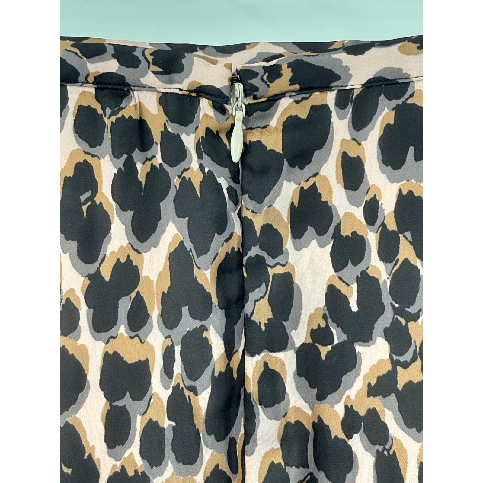 PAIGE Delfina Leopard Print Midi Slip Skirt Womens Sz 10 chic office feminine