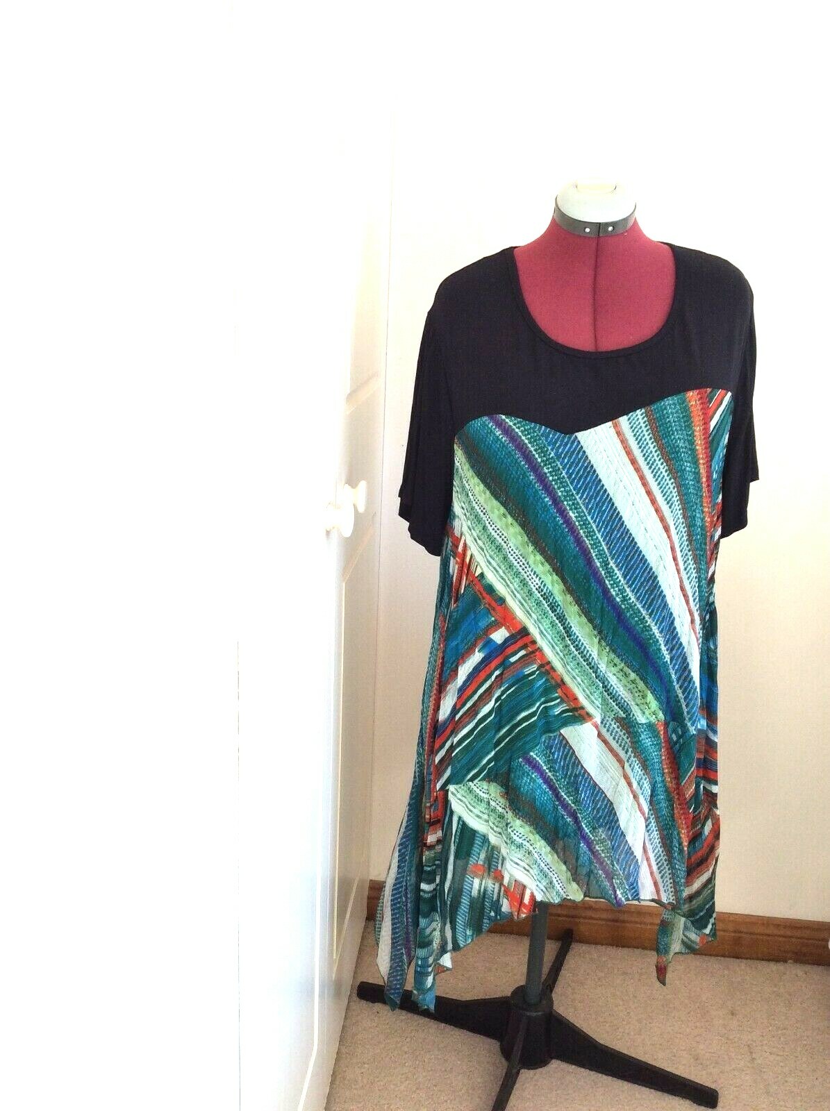 WISHSTONE WOMEN’S S/S MULTICOLORED TOP DRESS IN SIZES S, M, L, XL, XXL