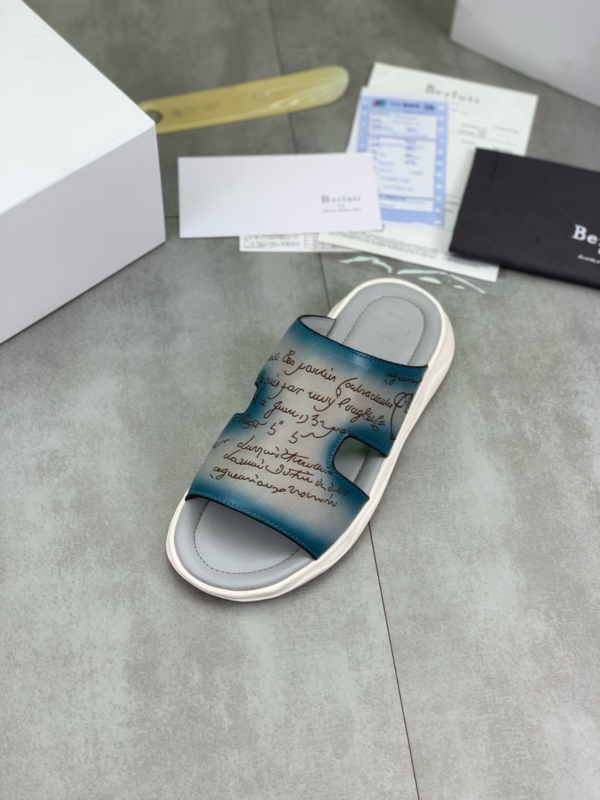 Berluti Men’s Casual Slides (EU 43)