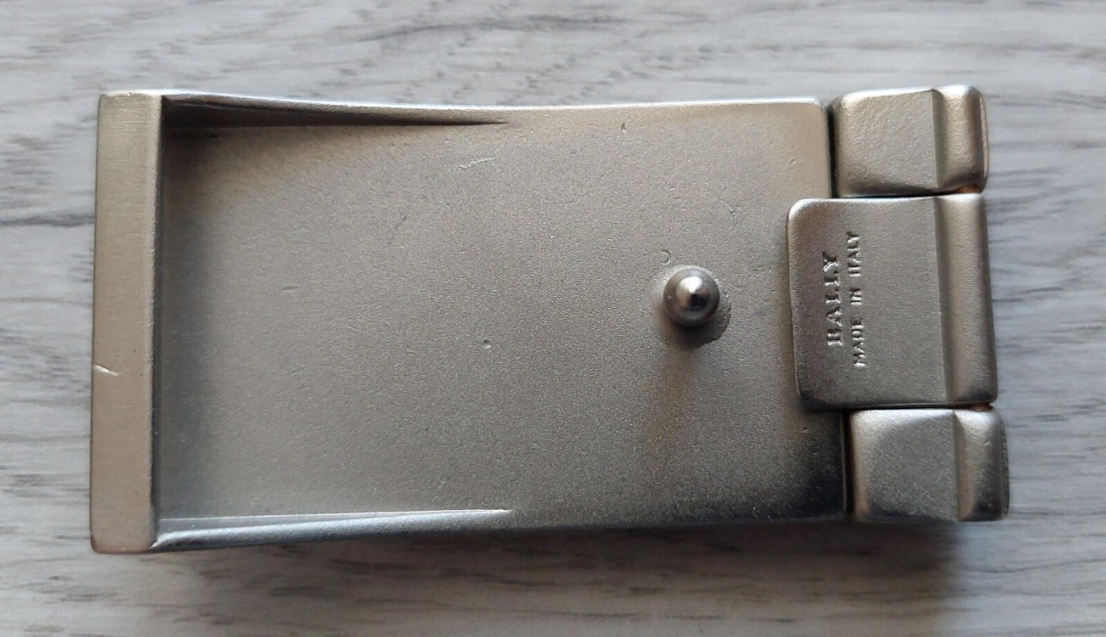 VTG Belt buckle BALLY, size 6.7 x 3.3 cm/ 2.6 x 1.3 in, small used, Italy