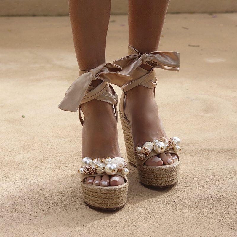 NEW $650 ALAMEDA TURQUESA Shell Wedge Espadrille Sandals – Sand – EU 39 / US 8.5
