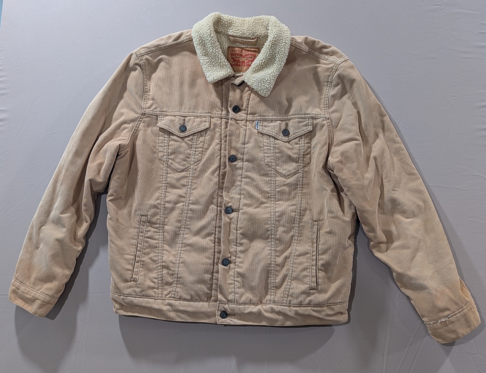 Levi’s White Tab Corduroy Sherpa Lined Trucker Jacket Beige Size L w/ Pockets