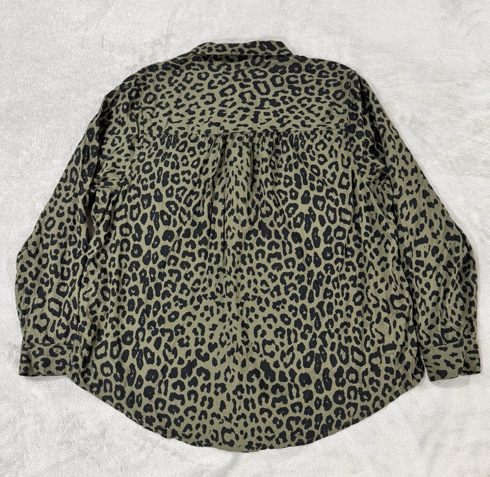 Leopard Button Down Blouse XL Green Multi Olive Office Workwear Boho Chic Indie