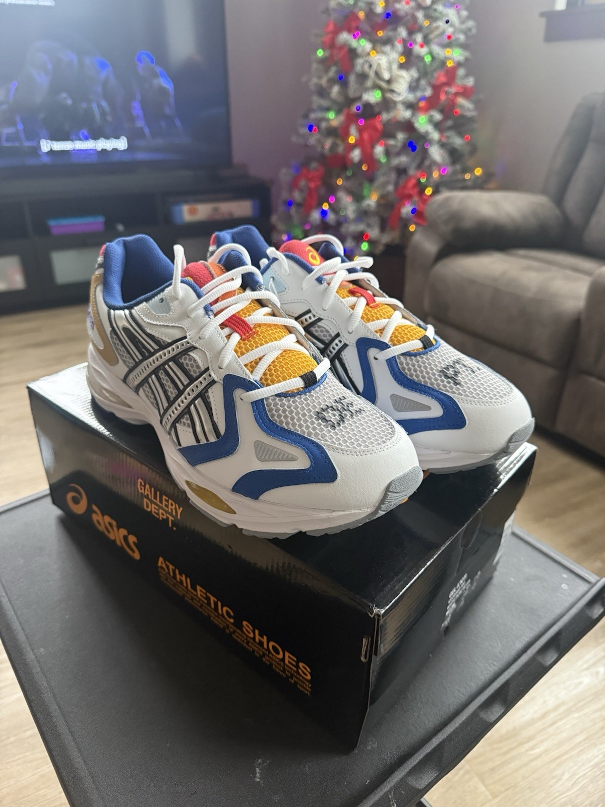 ASICS Gallery Dept. X Gel K1011 Mental Energy Sneakers Size 11.5 Multi-Color