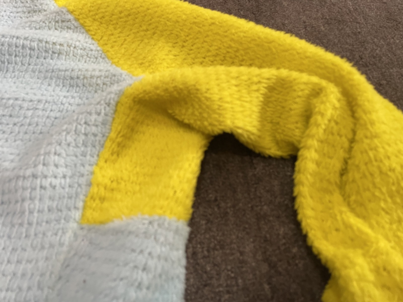 Senchi Designs Hoody – Alpha 120 – Light Blue, Bright Yellow – Men’s XL