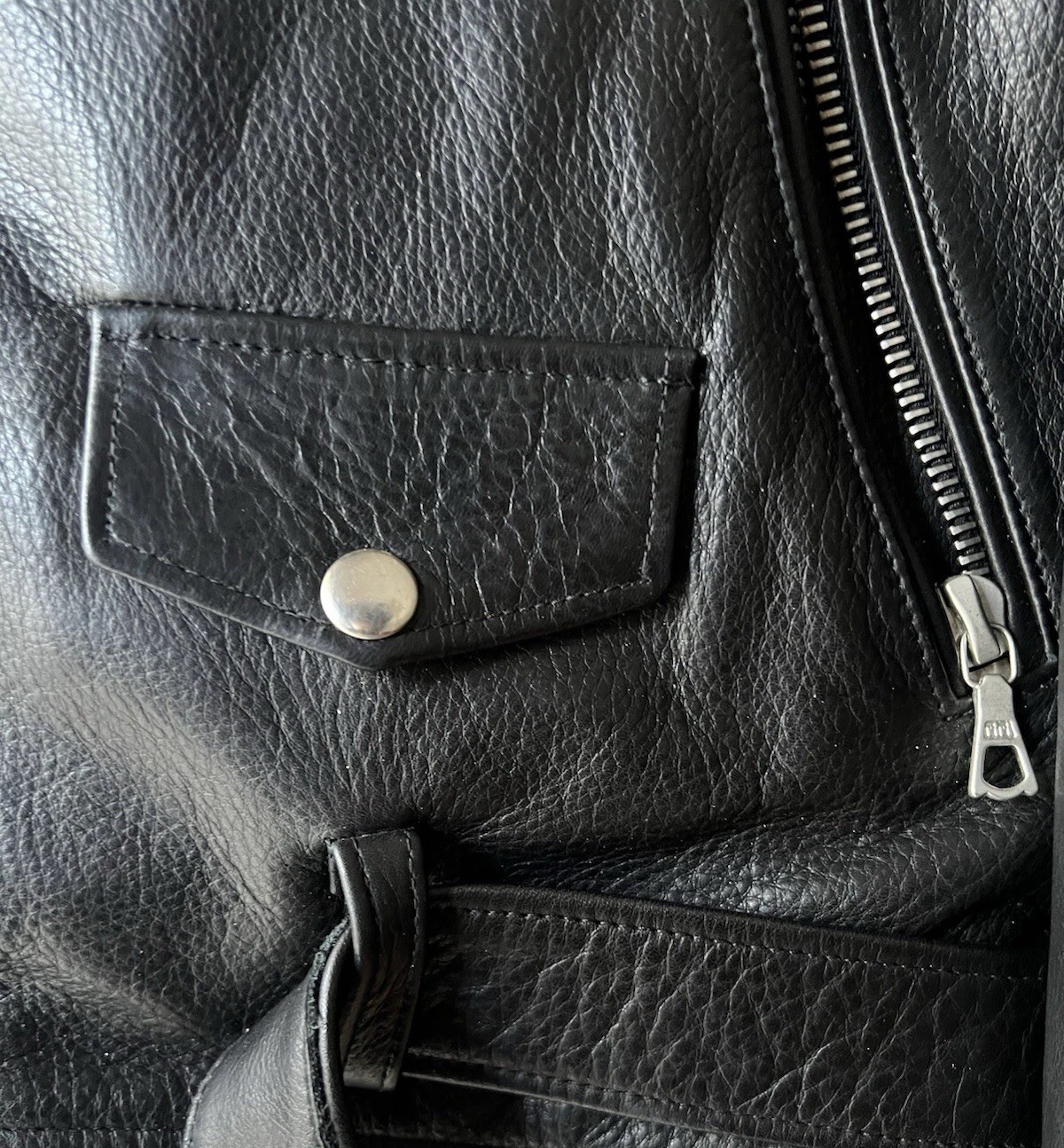 1998$ NEW Cropped John Elliott Leather Motto Jacket, Medium Size 2, Cow Leather