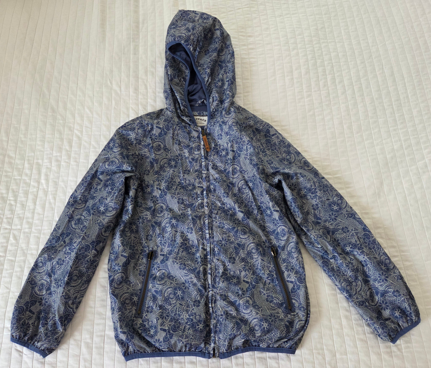 GUC Girl’s Size 10-11 FATFACE United Kingdom Blue/White Lightweight Jacket Coat