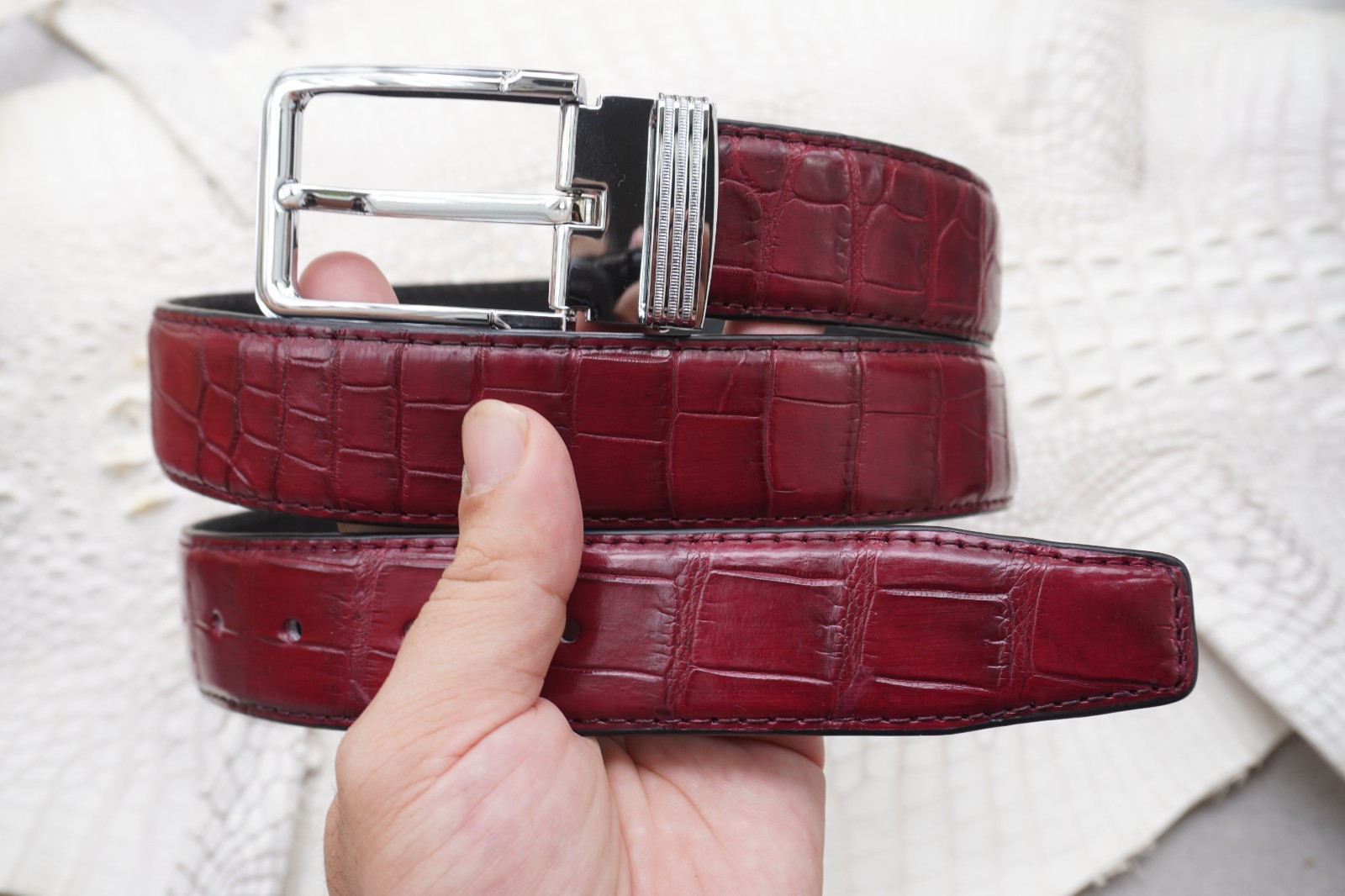 W 1.3 inch- Burgundy Genuine CROCODILE Belly LEATHER Skin Men’s Belt