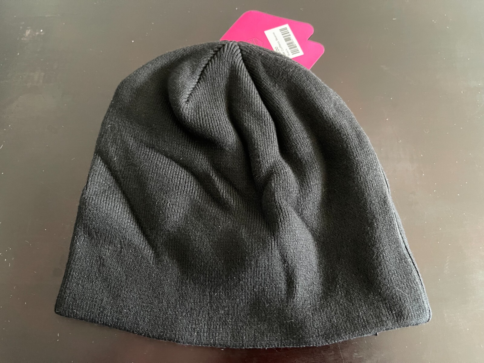 New in Packaging Meow Wolf Cuffless Beanies – Unisex Black One Size – BBR4347