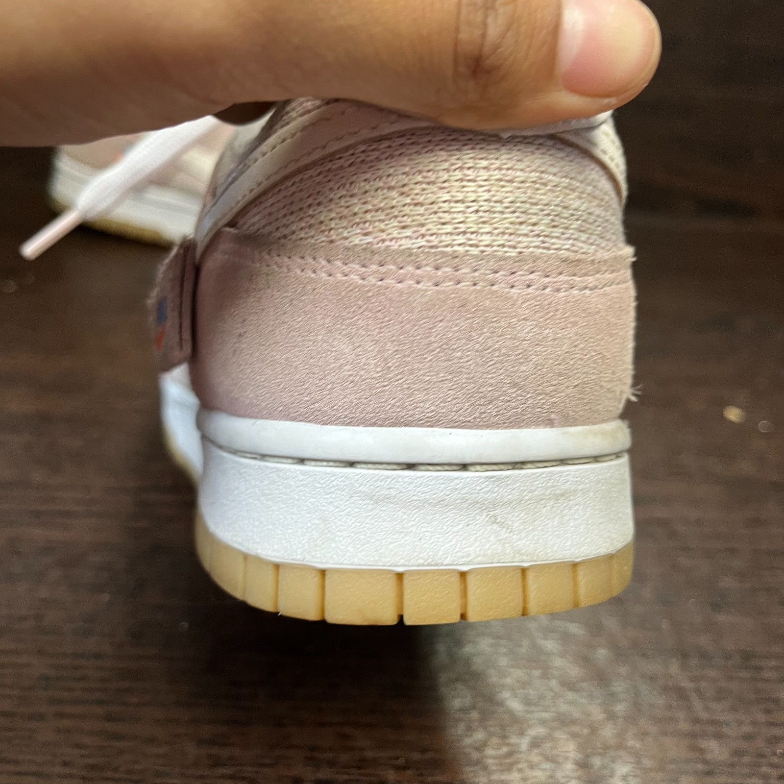 Nike Dunk Low SE “Teddy Bear” Women’s Size 10.5 Light Pink Sneakers DZ5318-640