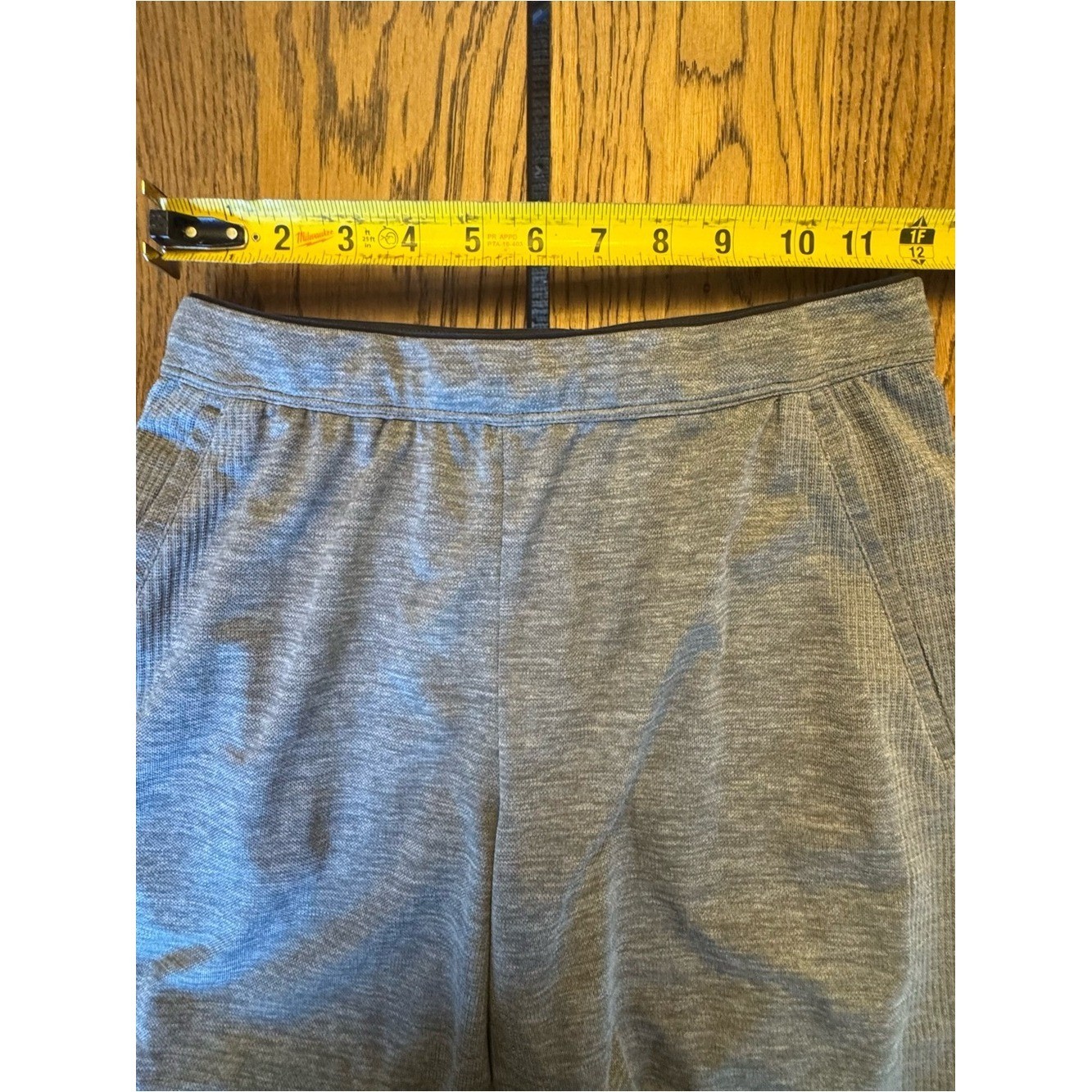 Uniqlo’s DRY-EX or Ultra Stretch Active Light Gray active shorts men’s XS