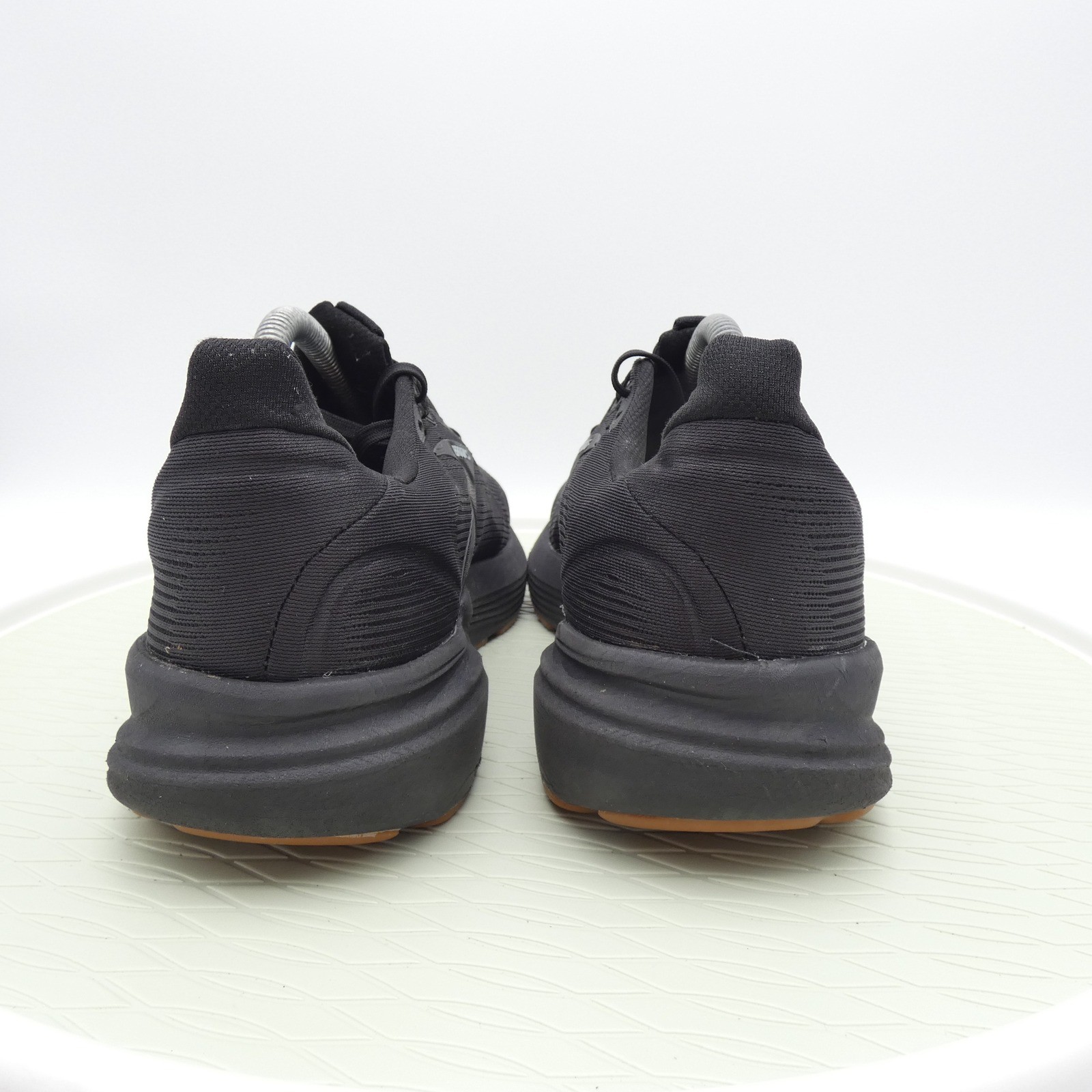Brooks Revel 6 Mens Running Shoes Black Gum Sole Athletic Sneakers 1103911D058