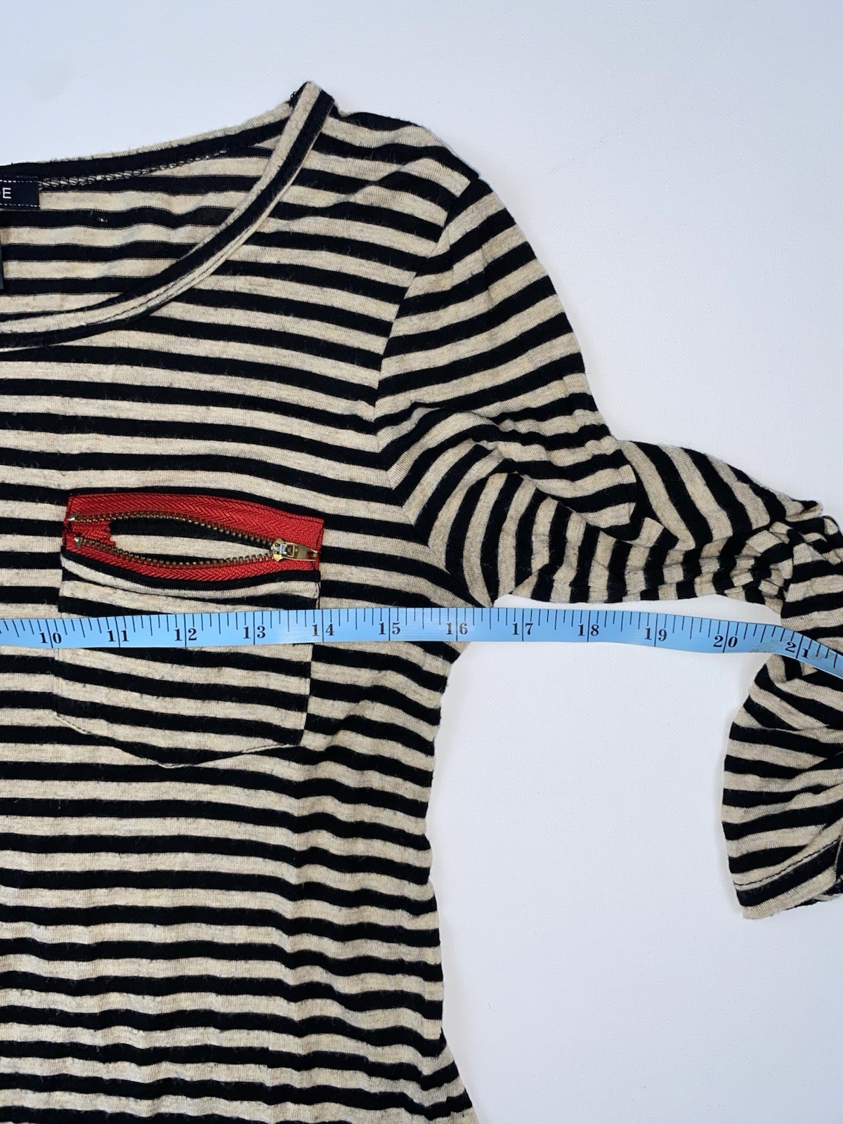 OBOE Women’s M Black Beige Striped Scoop Neck Distressed Top Red Zip Pocket