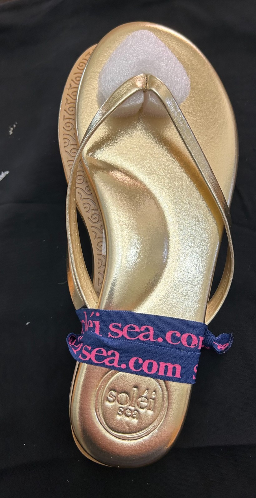 New Solei Sea Sandals 100% Vegan Leather Recycled Outsole Size 6 Solid Gold
