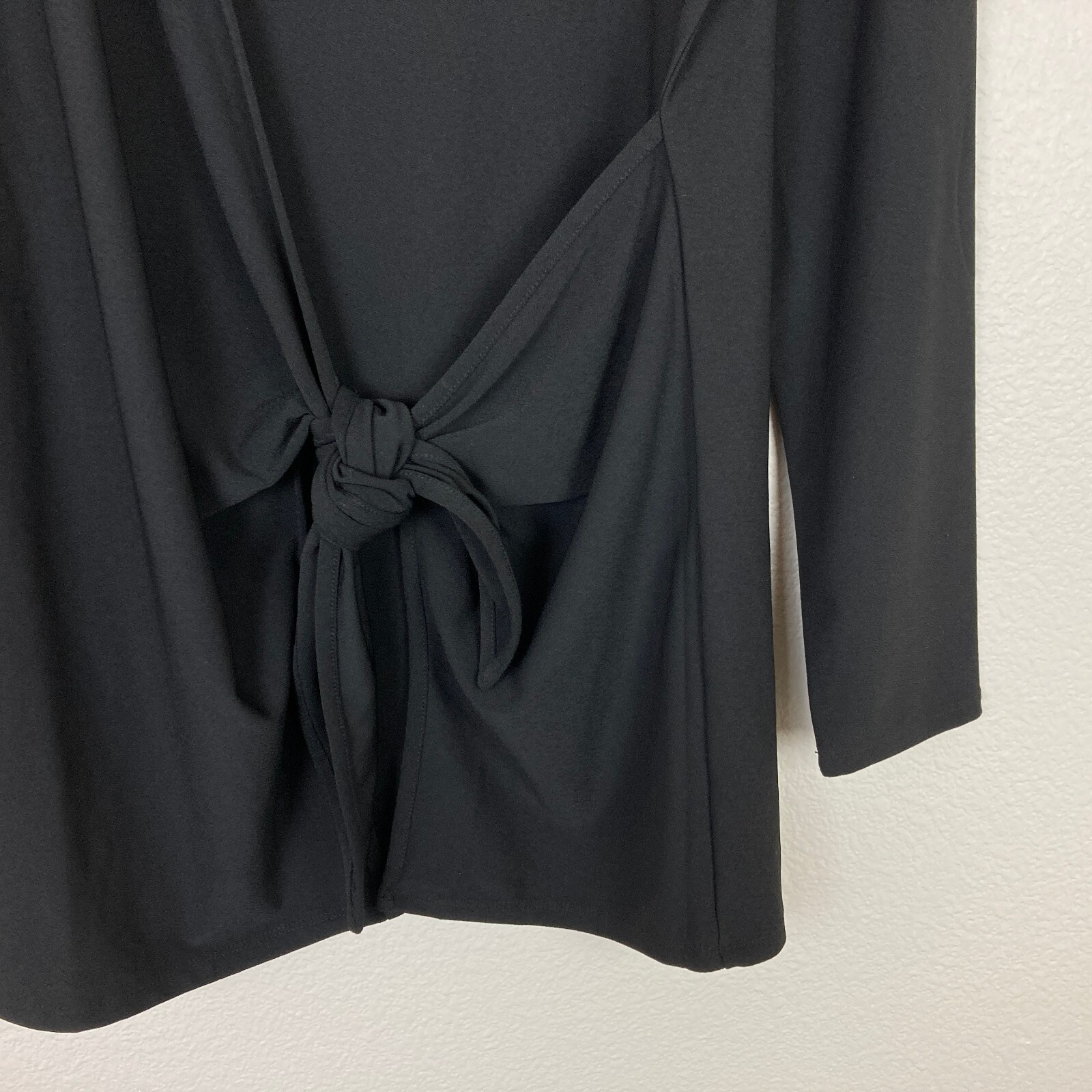 Marla Wynne Layers Luxe Faux Wrap Top Women’s Size M Black Stretch Tie Front