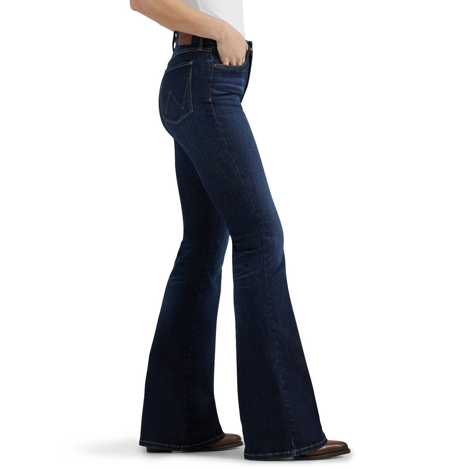 Wrangler Women’s Bespoke Madilyn High Rise Flare Jeans Comfort Bottoms Denim New