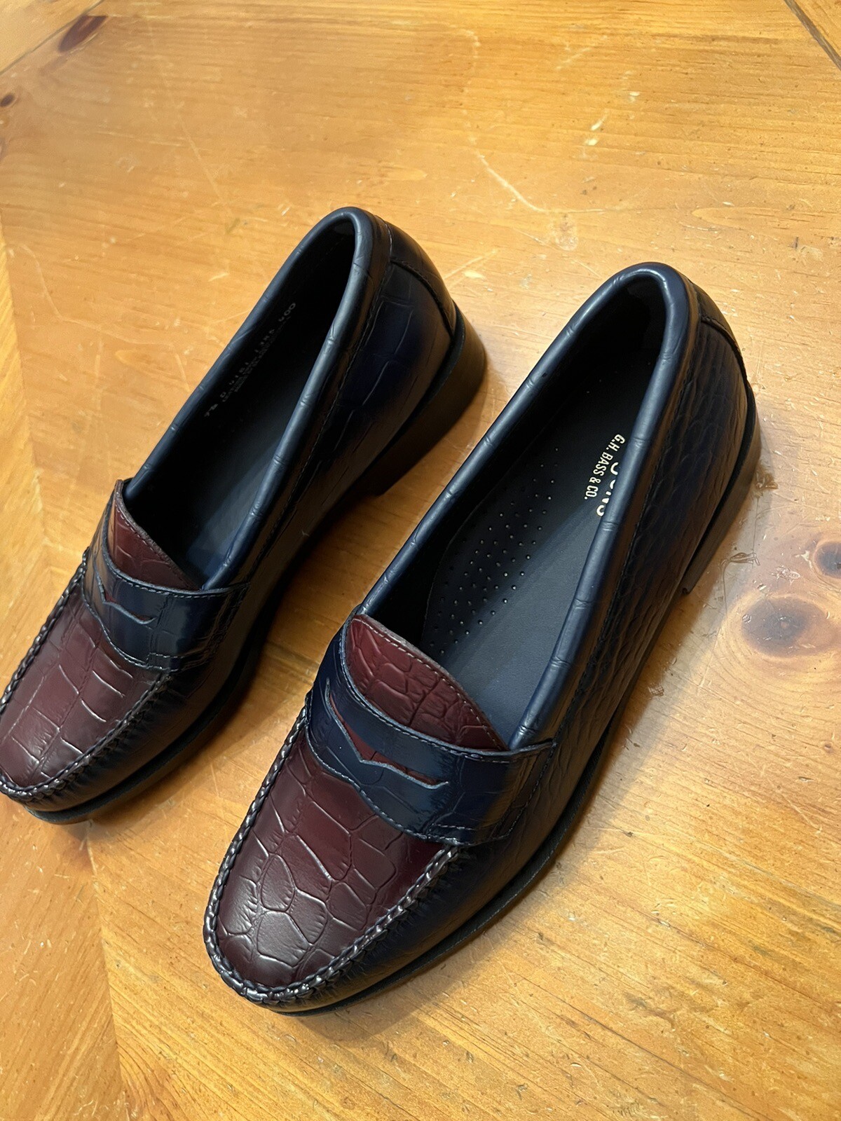 GH BASS WEEJUNS 9 M US MENS LOGAN CROC WEEJUNS LOAFER