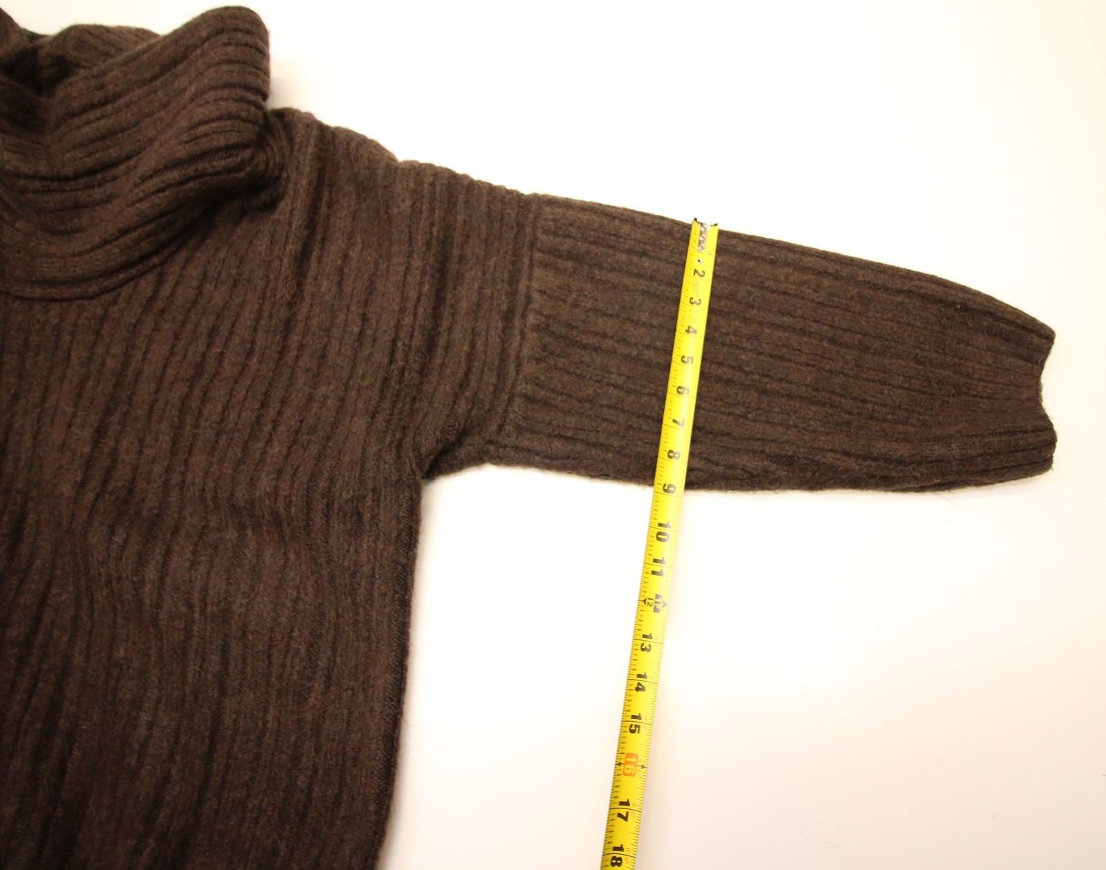 Source Unknown Becca Oversized High Roll Knit Pullover Womens OS Brown $240