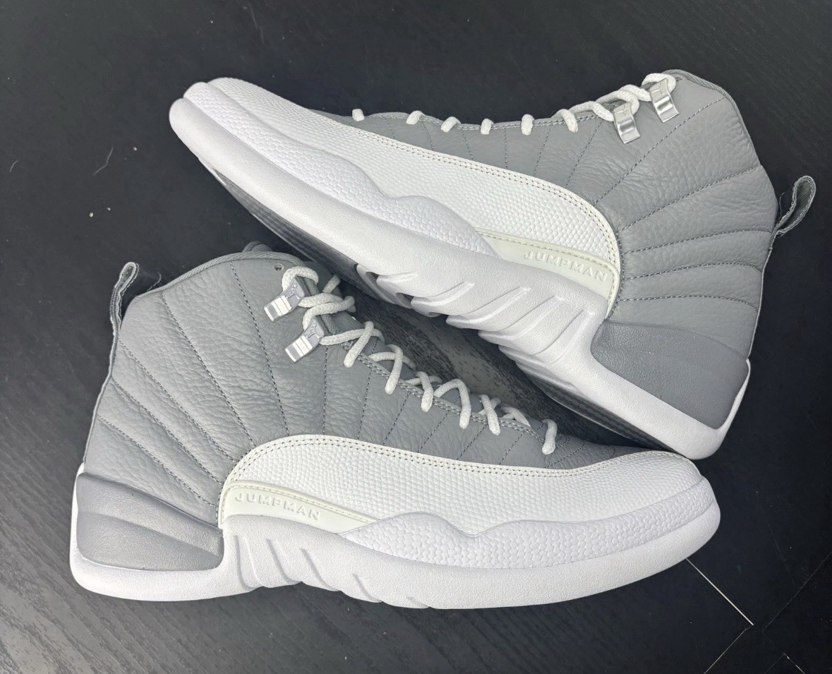 Size 10 – Nike Air Jordan 12 ‘Stealth’ 2022 Sneakers (NEW)