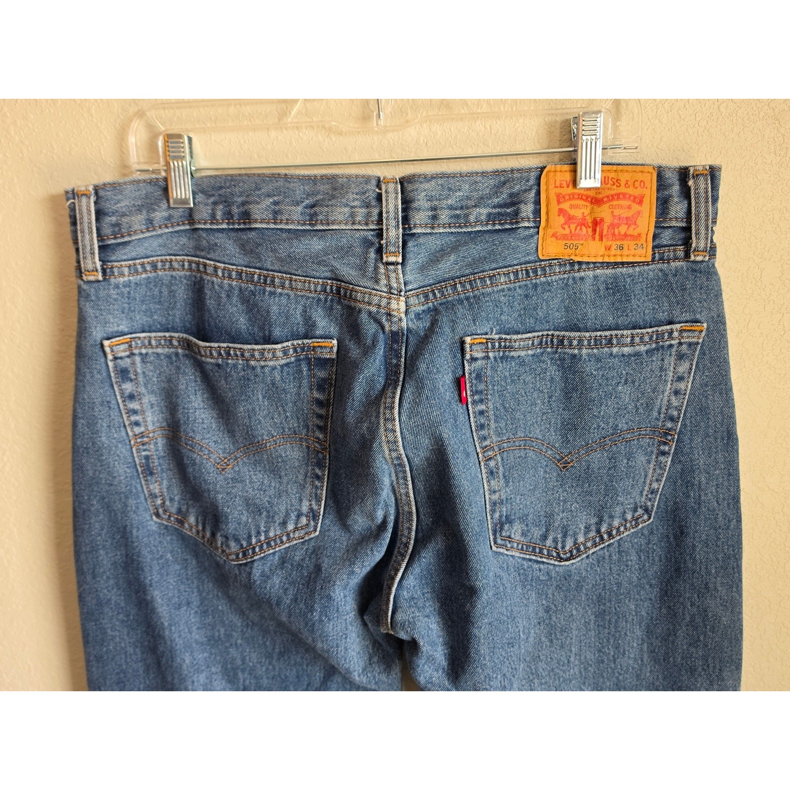 MENS LEVIS 505 STRAIGHT LEG JEANS SIZE 36 X 34 EXCELLENT