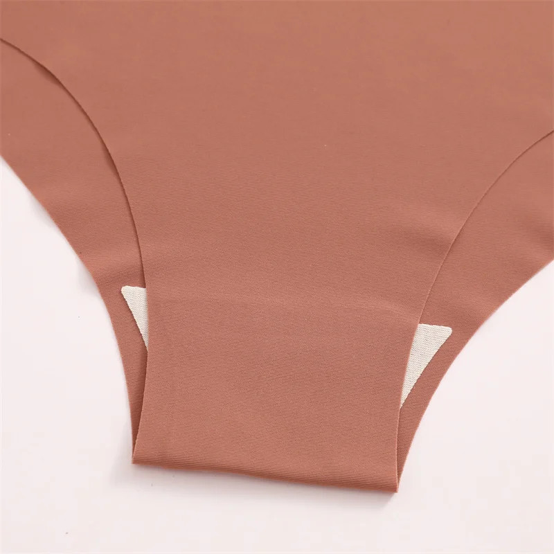 Low Rise Brief Panties Seamless Stretch Breathable Soft Comfortable Fit 4PCS