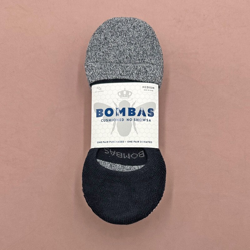 4 Pairs Women’s Cushioned No Show Socks 4 Colors Mix Size Med 8-10.5 BOMBAS