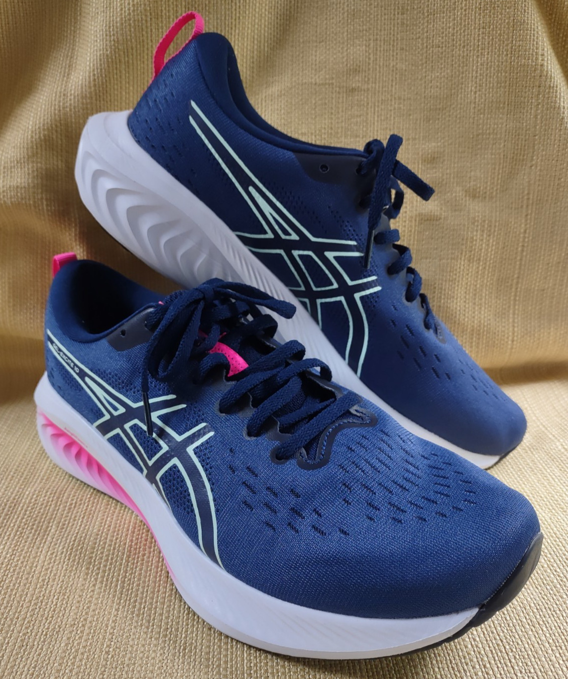 ASICS GEL-Excite 10 Navy Athletic Sneakers Breathable Women’s BRAND NEW; sz 11