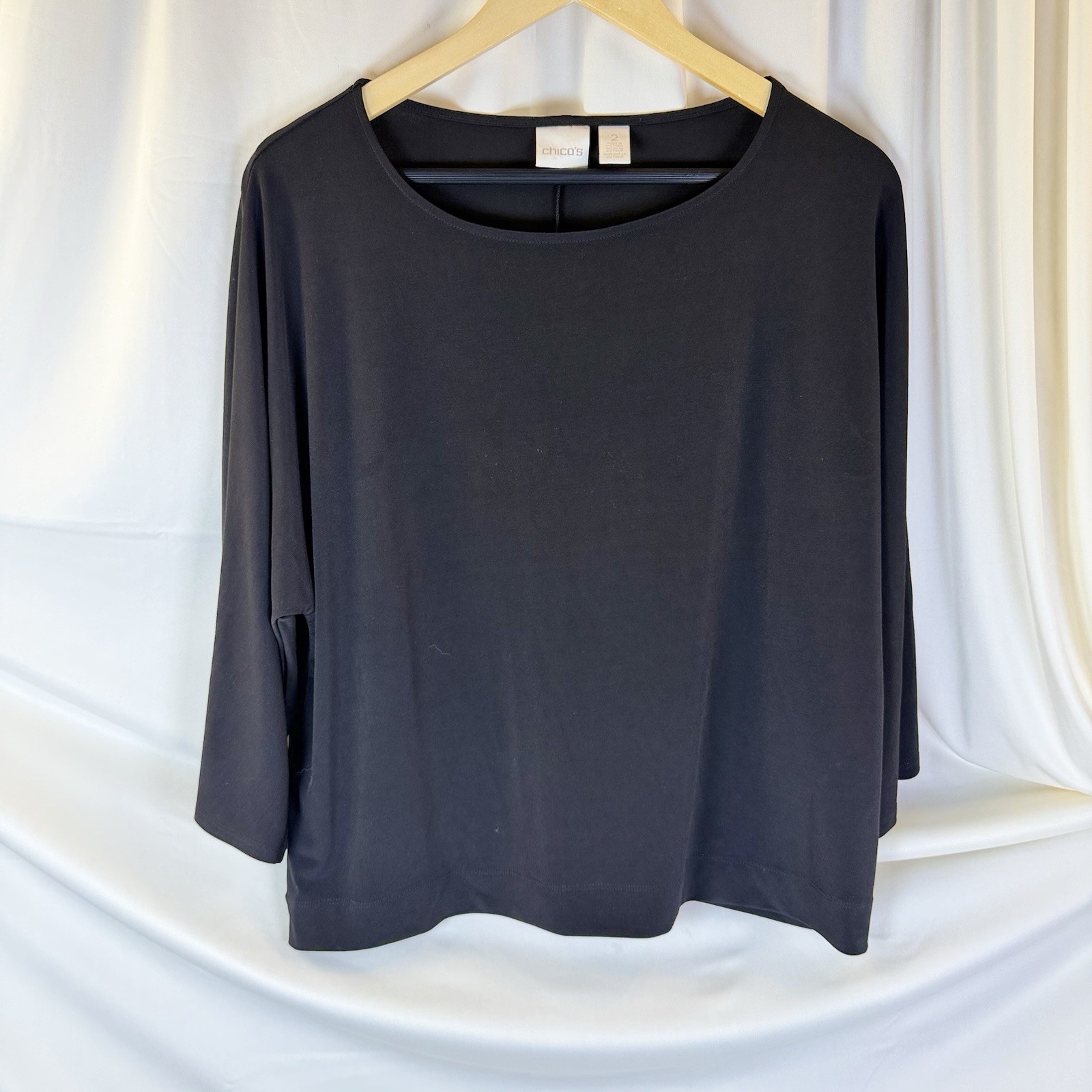 CHICO’S WOMEN’S TOP BLACK 3/4 DOLMAN SLEEVE STRETCH POLYESTER SPANDEX SIZE 2 M