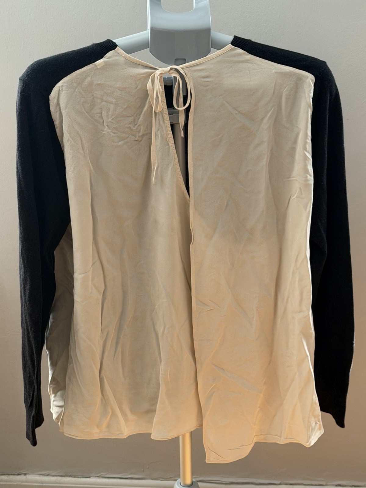 Sandro Womens Black Knit Pullover Sweater Beige Silk Back Tie Size 2