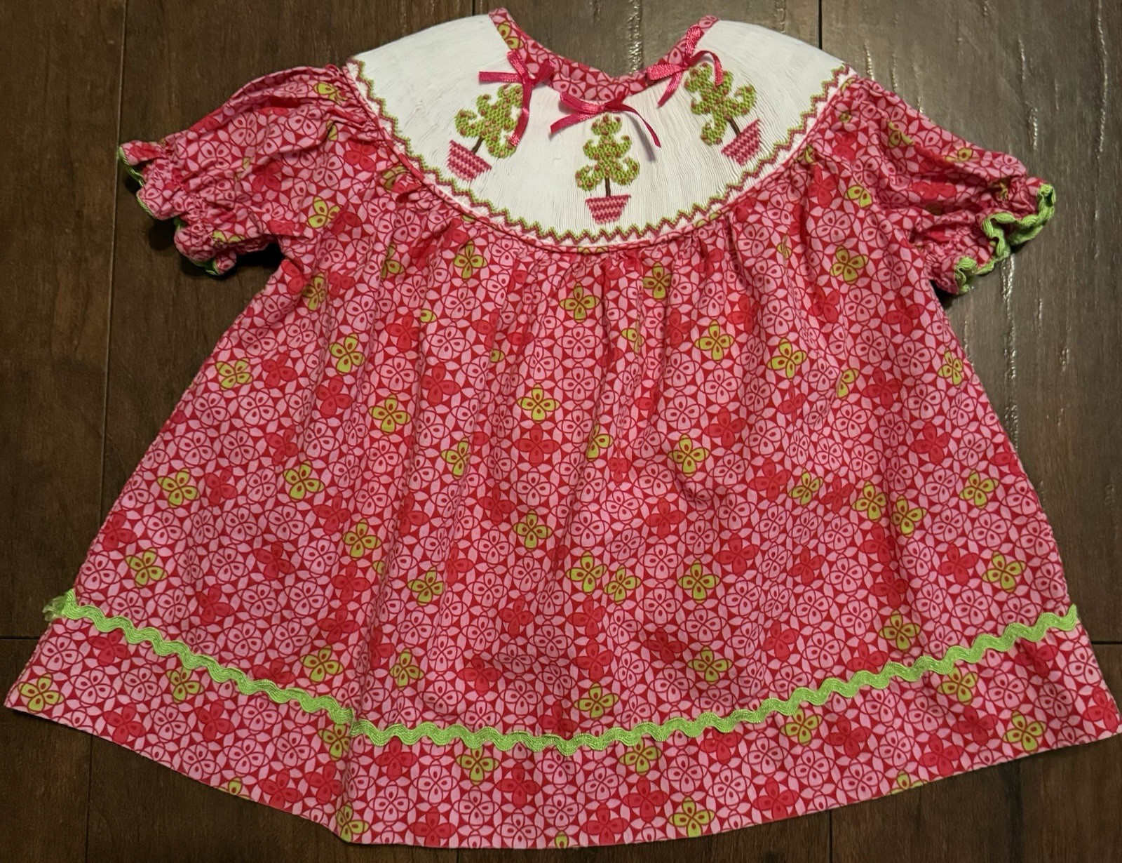 Banana Split Boutique Baby Girls 3M Pink Floral Smocked Christmas Dress