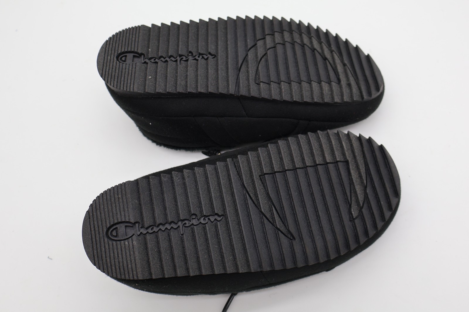 Champion Black, Blue & Grey Logo Slip-On Slippers Faux Fur Lined Non-Slip W9/M7