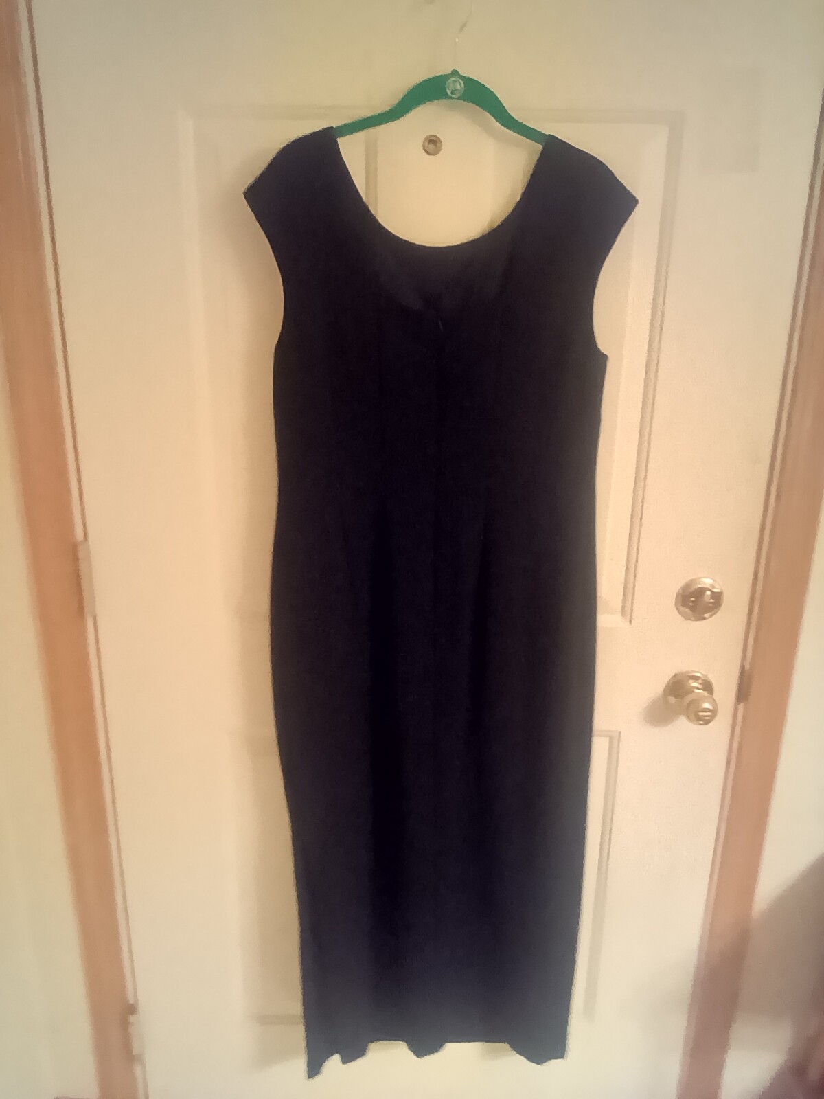 Talbots black long black dress white floral embroidery sleeveless 12 zip in back