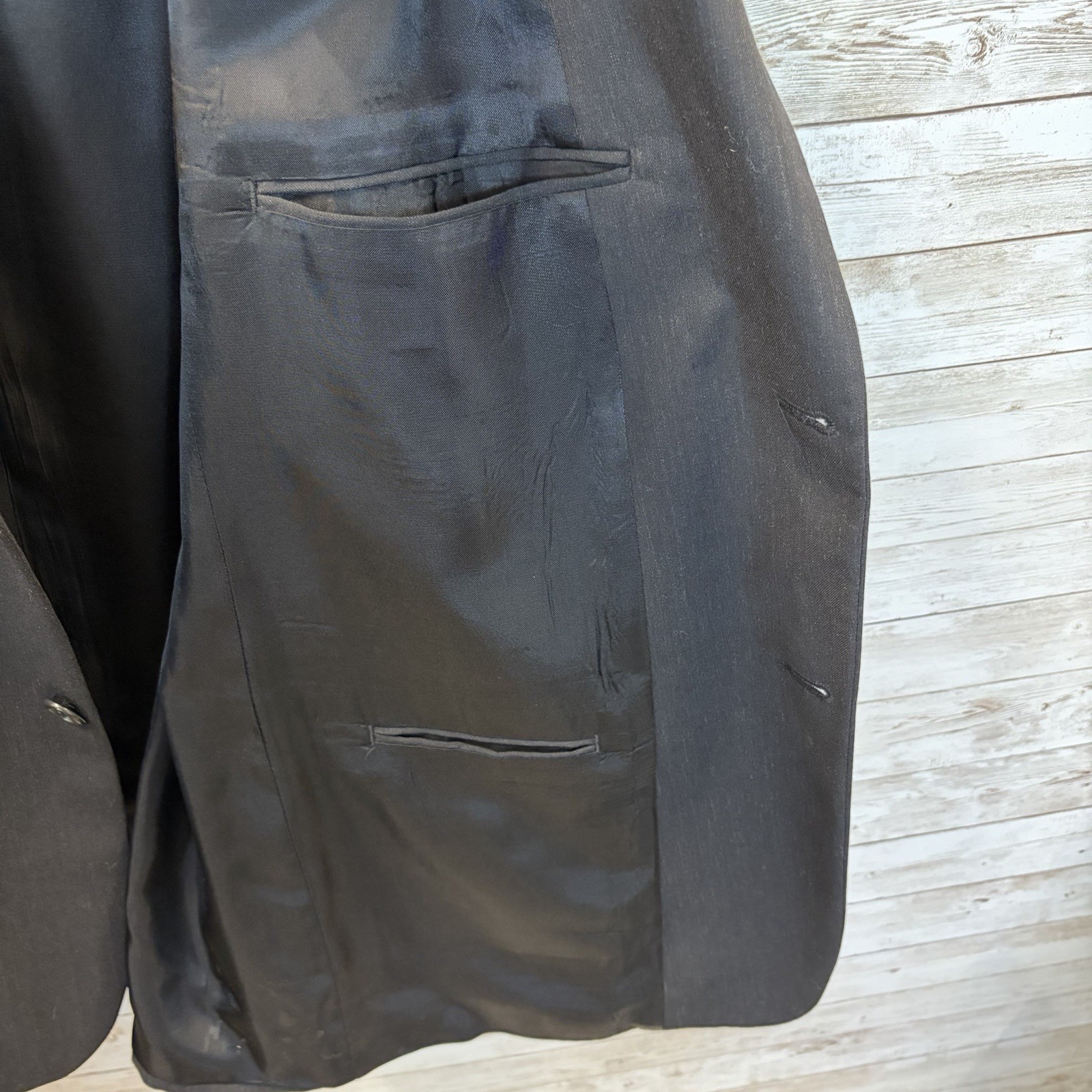 Vtg Pronto Uomo Mens 46R Suit 100% Wool Black 2 Button Ventless Pleated 41×27.5