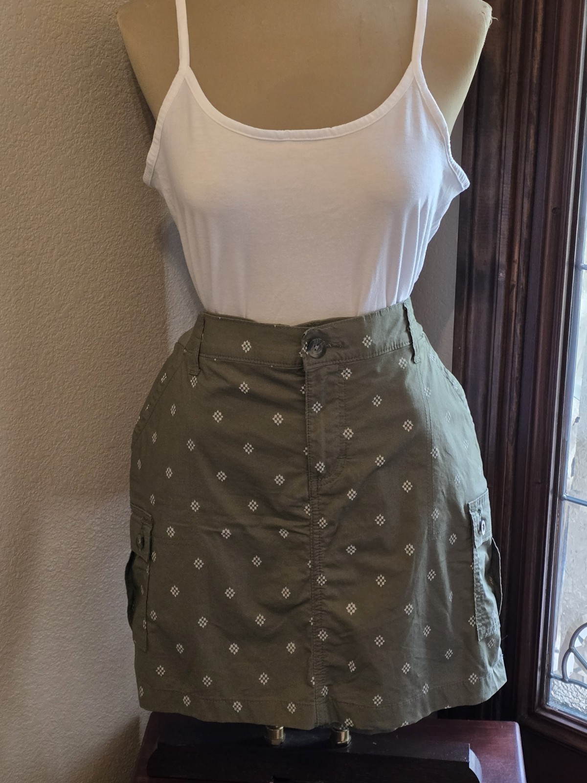 Lee Women’s Skort Skirt Regular Fit, Green Size 10