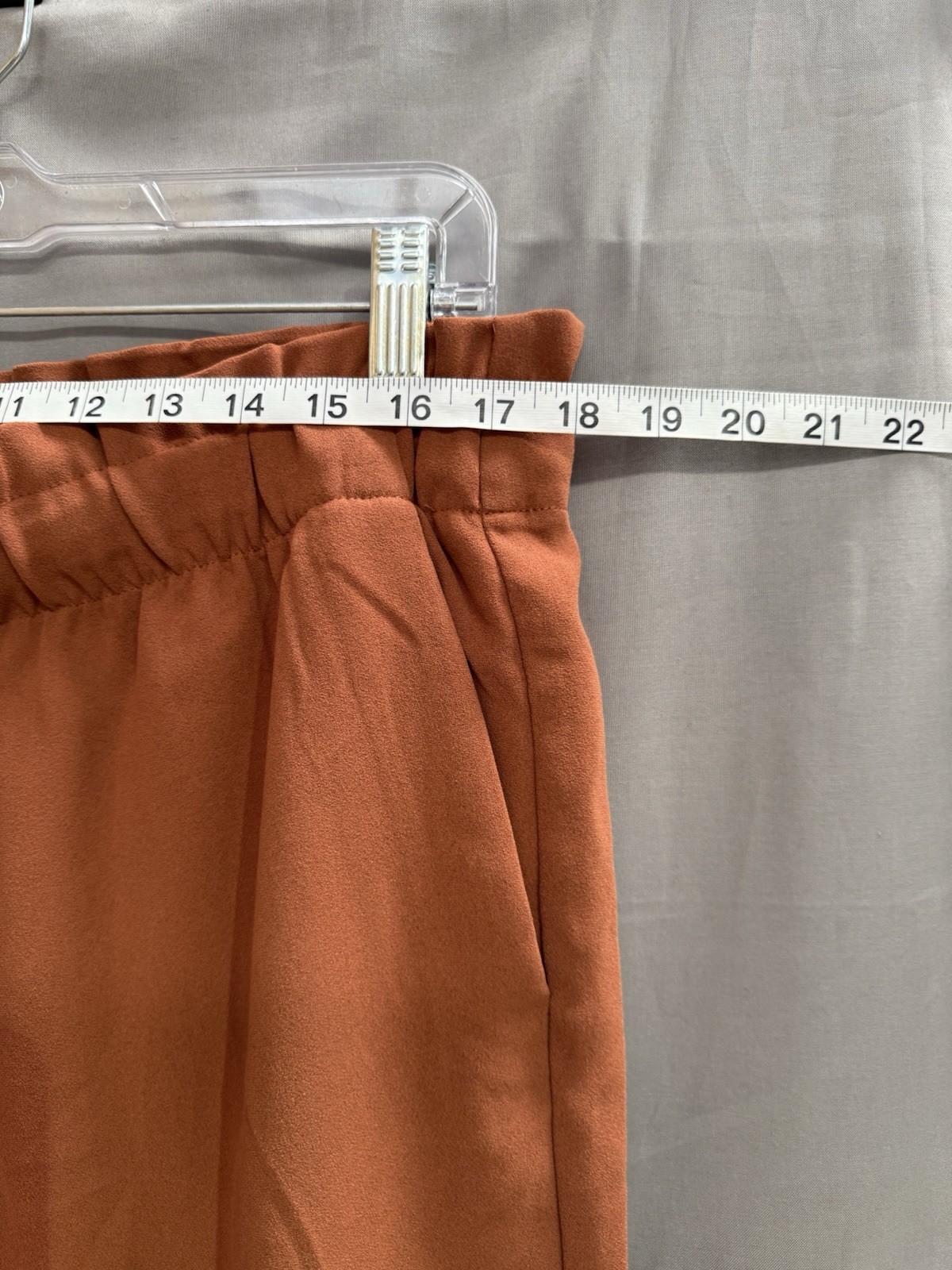 LOFT paperbag waist pants. Size L TG2372
