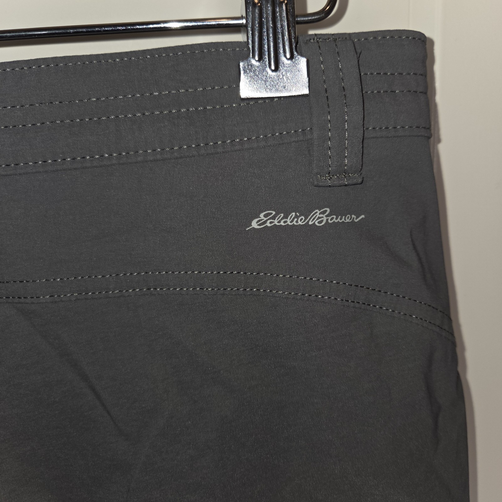 Eddie Bauer Rainier Capris Women’s 14 Gray Hiking Pants Utility C1061086