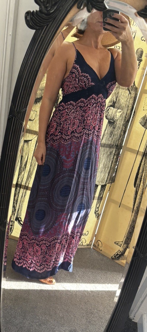 Made In Thailand spaghetti strap low neck rayon maxi dress Size S