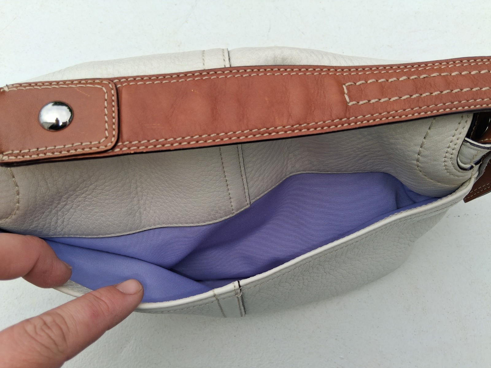 Y2K-era Coach Soho Hobo Shoulder Bag