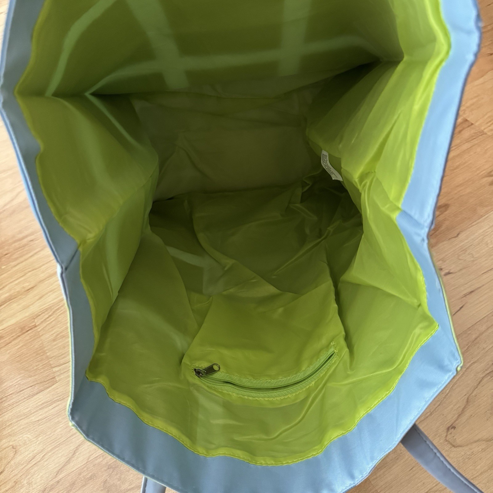 KOHLS BLUE GREEN TOTE SHOPPING CARRYING BEACH BAG 17×13” RUBBER LINED ZIPPER NEW