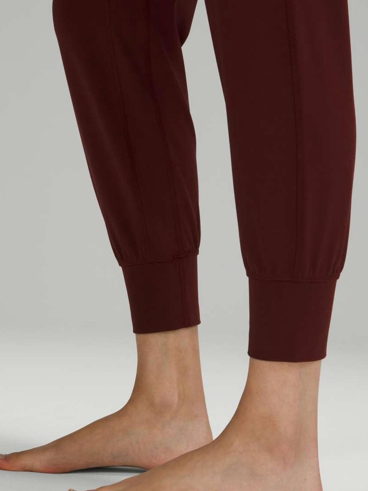 NWT Lululemon Align Jogger 28″ Women’s size 2 in Red Merlot