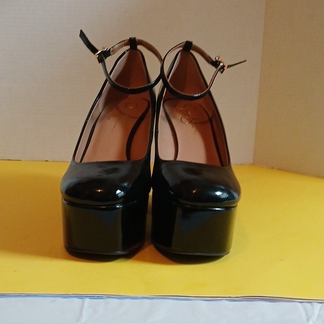 Jessica Simpson Womens Black Patent Leather Platform Ankle Strap Heels 10
