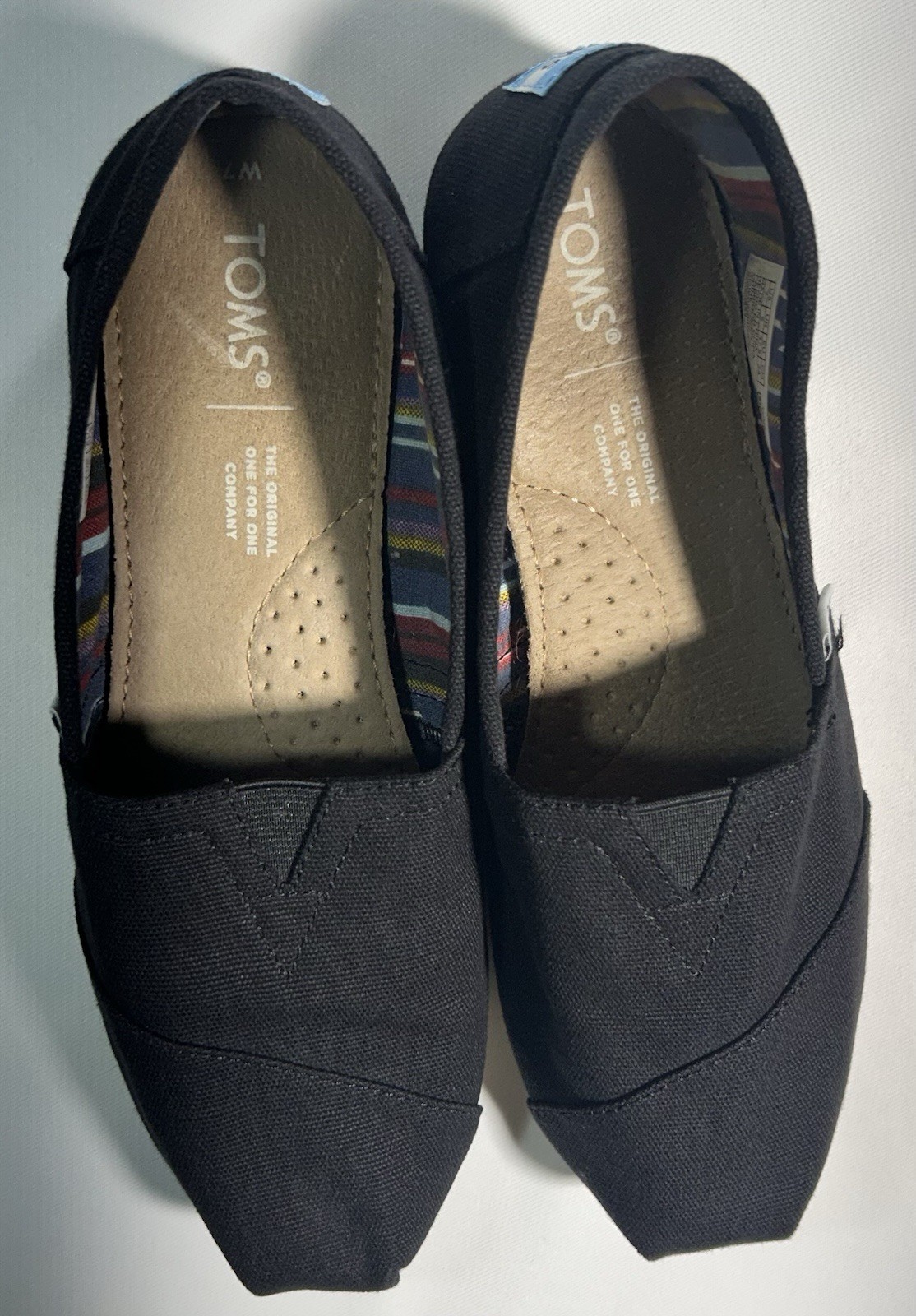 Toms Flat Shoes For Women Size W7 Black Solid Logo- Used