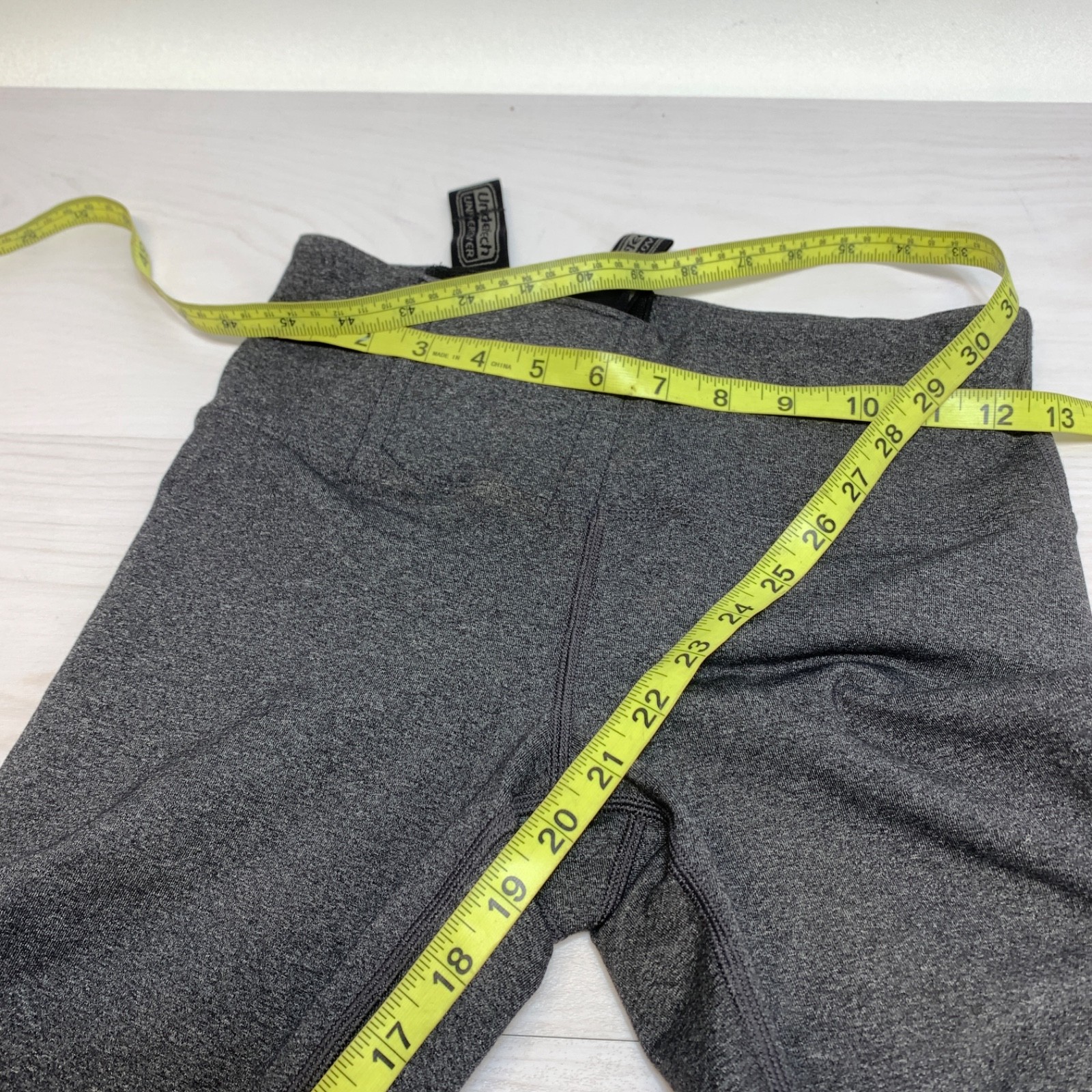 UnderTech Undercover Womens S Gray Concealed Carry Right Hand Crop Leggings
