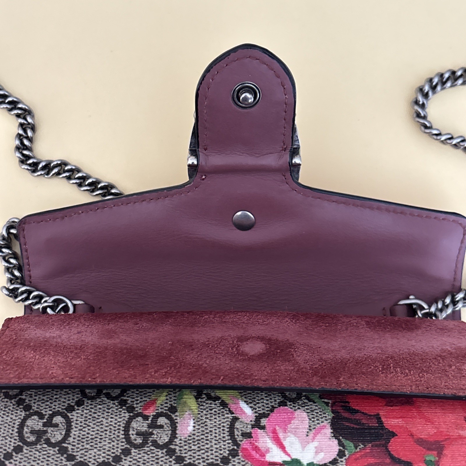 Gucci GG Supreme Monogram Blooms Mini Dionysus Shoulder Bag