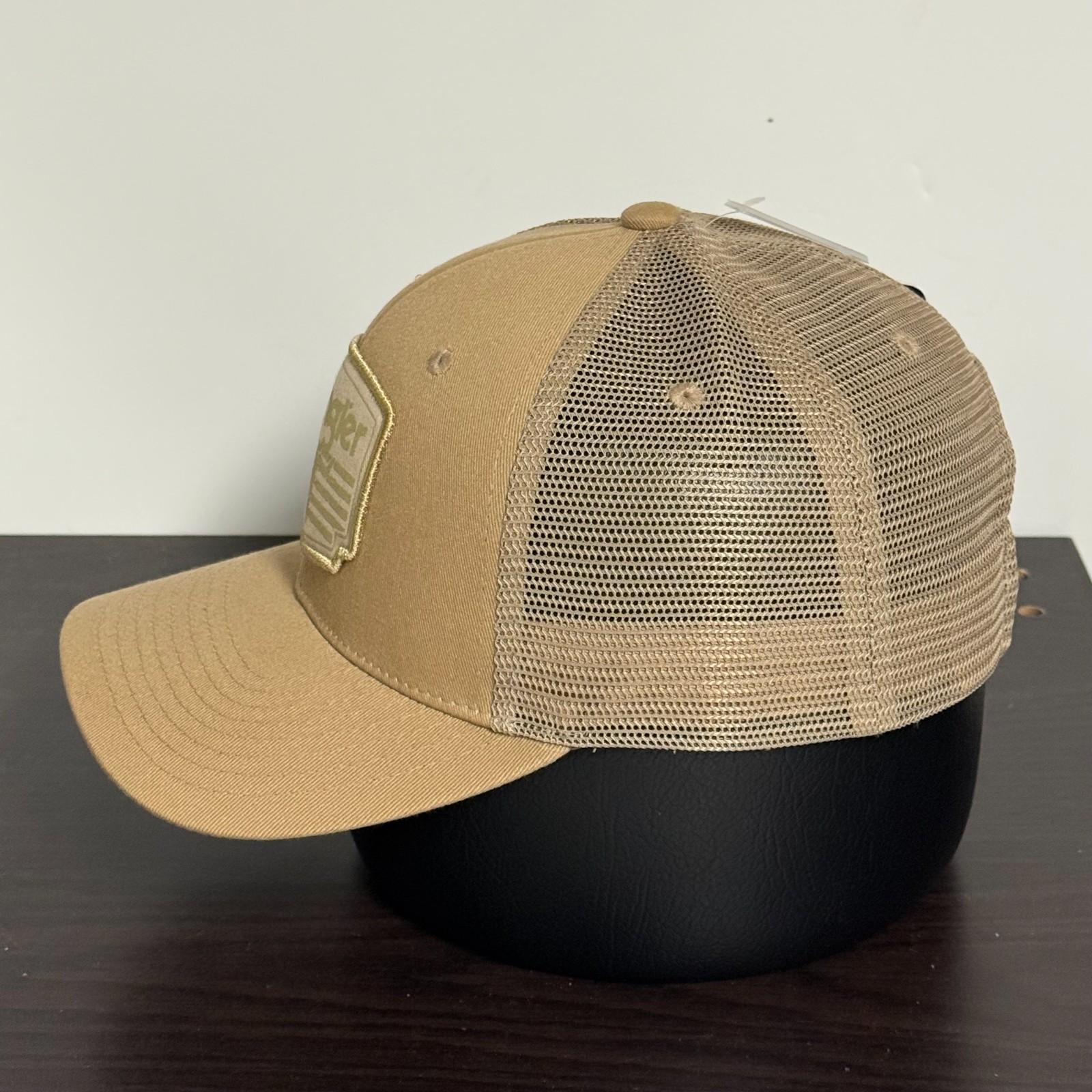 Wrangler Snapback Trucker Hat Beige Adjustable Cap Skull/Flag Logo Patch NEW!