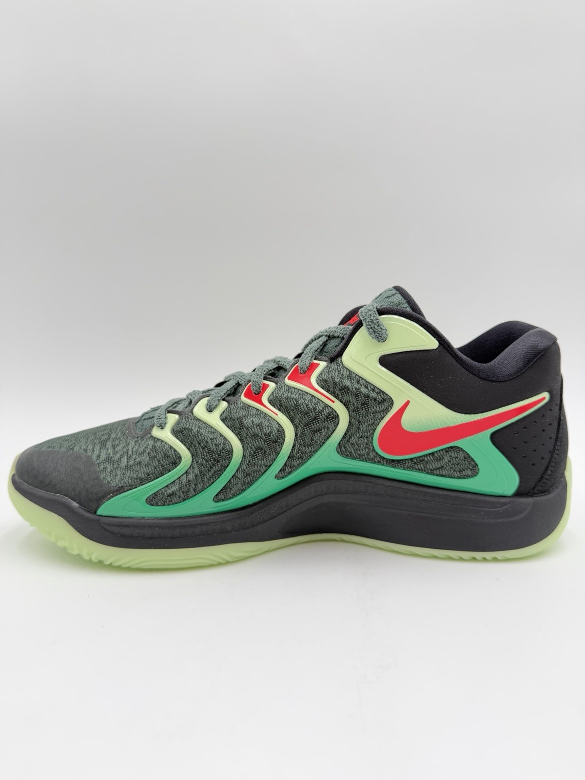 Nike Men’s KD17 Basketball Size 9.5 Black/Green |FJ9487-002|