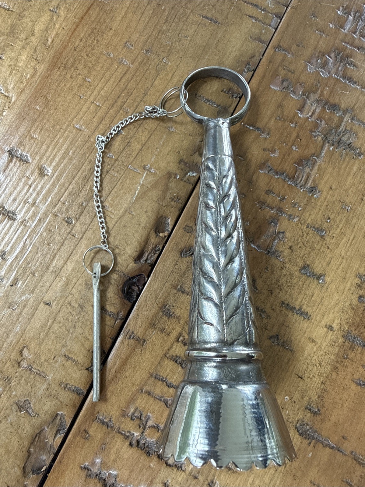 Vintage Tussie Mussie Flower Herb Holder Bridal Bouquet Silver Tone Wheat Design