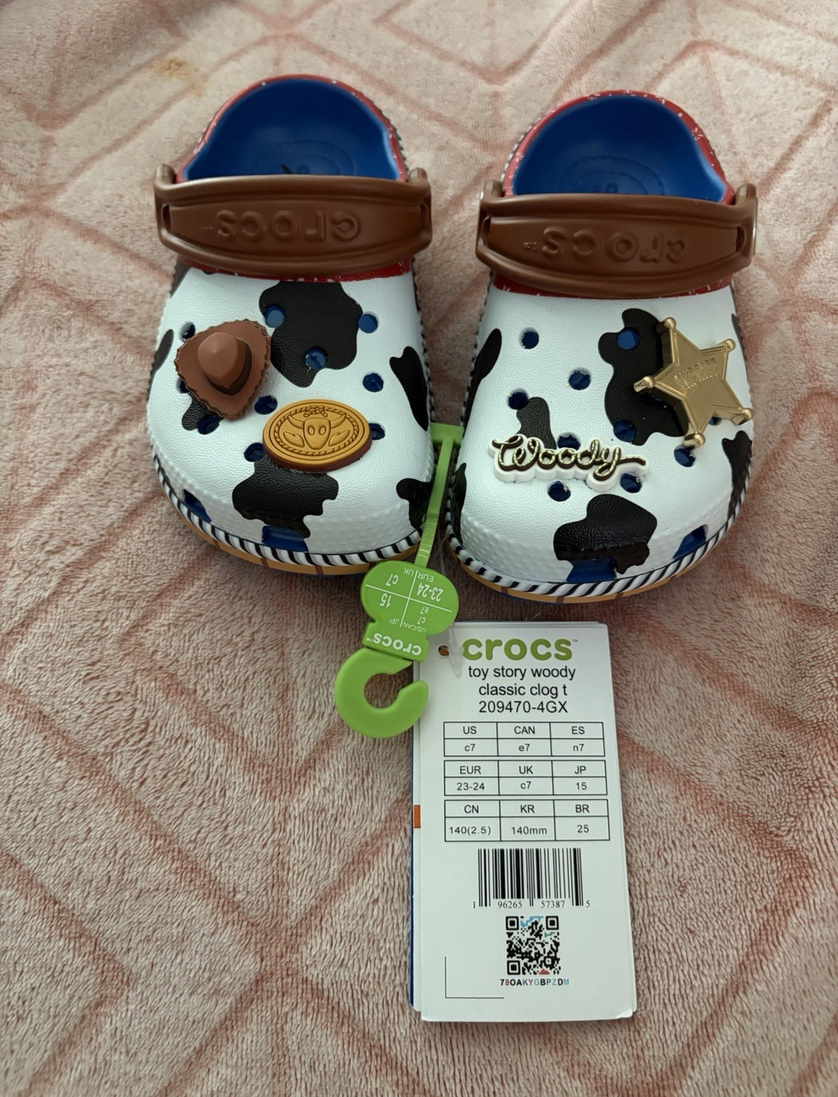 Crocs Toy Story Woody Classic Clog Kids C7 (US 7) EU 23-24 Slip On