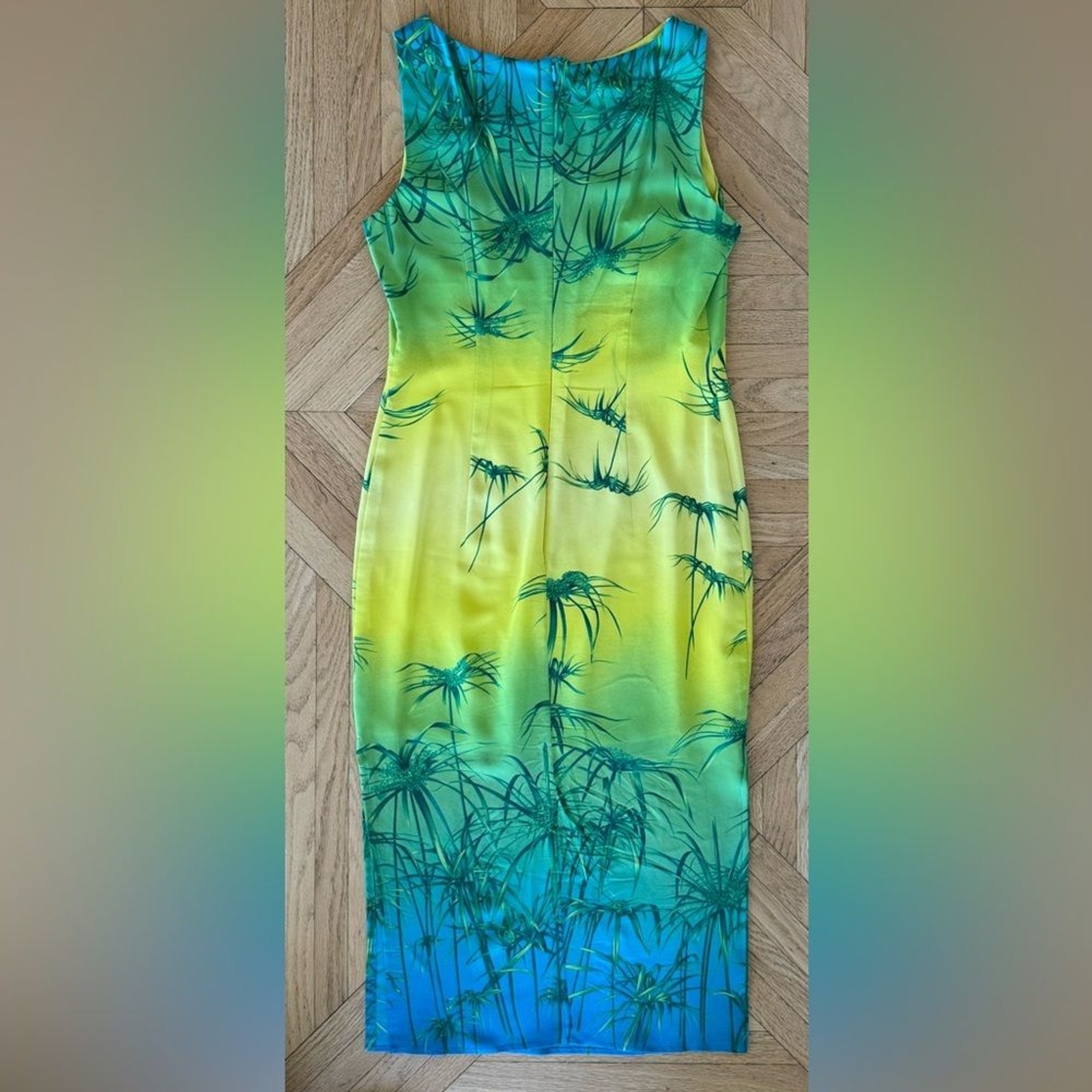 Escada Silk Palm Print Ombré Dress 🏝️